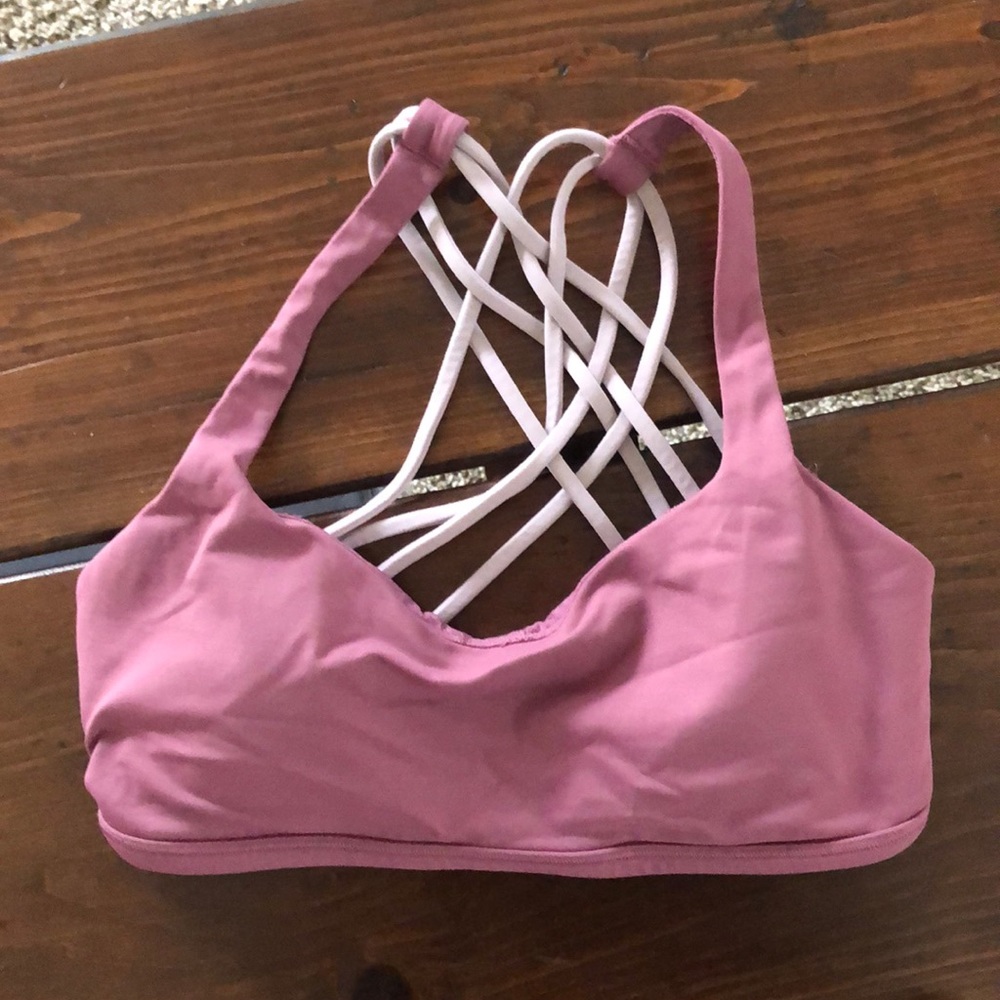 Free to be wild lululemon sports bra